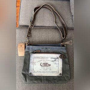 CLEA RAY Chateau Margaux Gray Fabric Shoulder Bag New​​​​